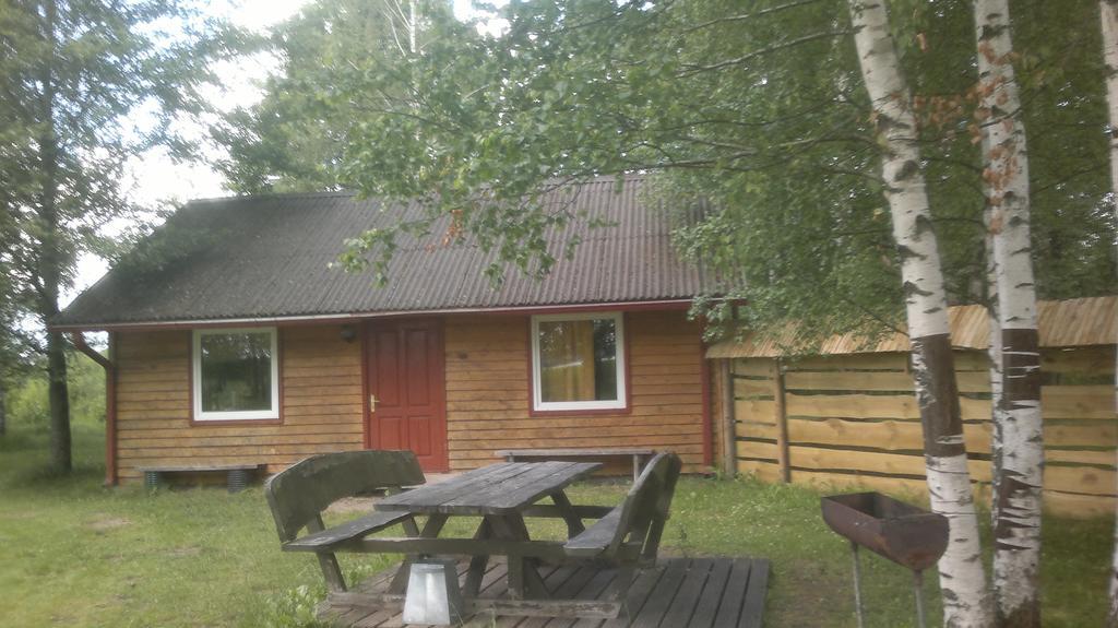 Kempings Mežmalas Usma Ruang foto