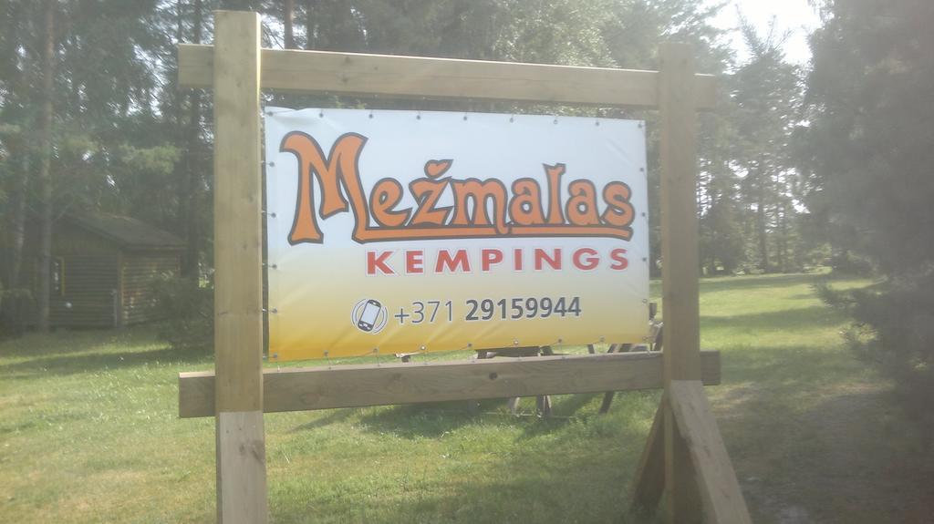 Kempings Mežmalas Usma Bagian luar foto